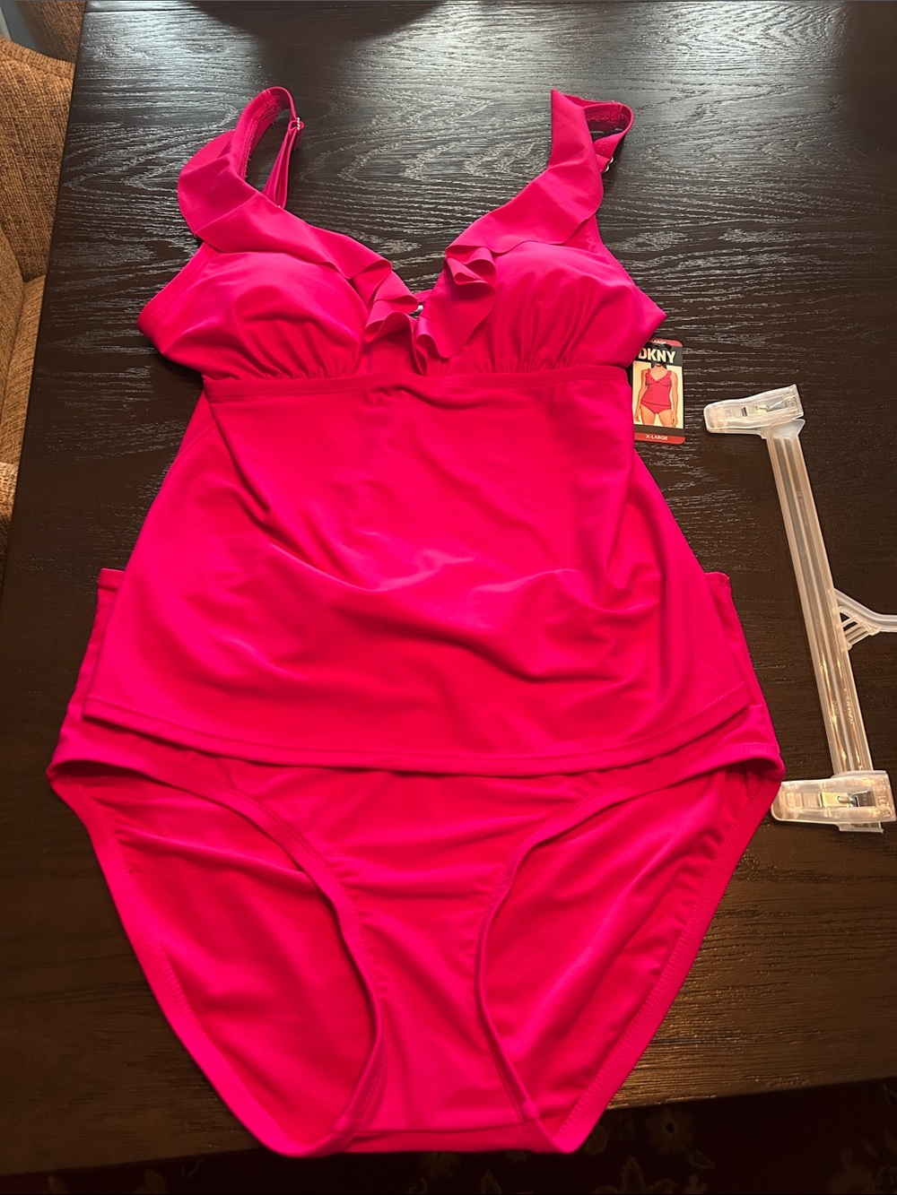 NWT DKNY Vibrant Fuchsia Ruffle Tankini Set XL